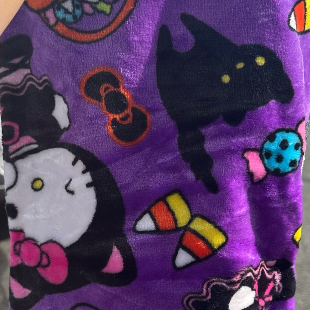 Hello Kitty Halloween Blanket 40x50in